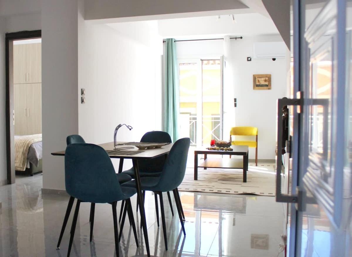 Patras Cozy Nest In The Vibrant City Center Luaran gambar